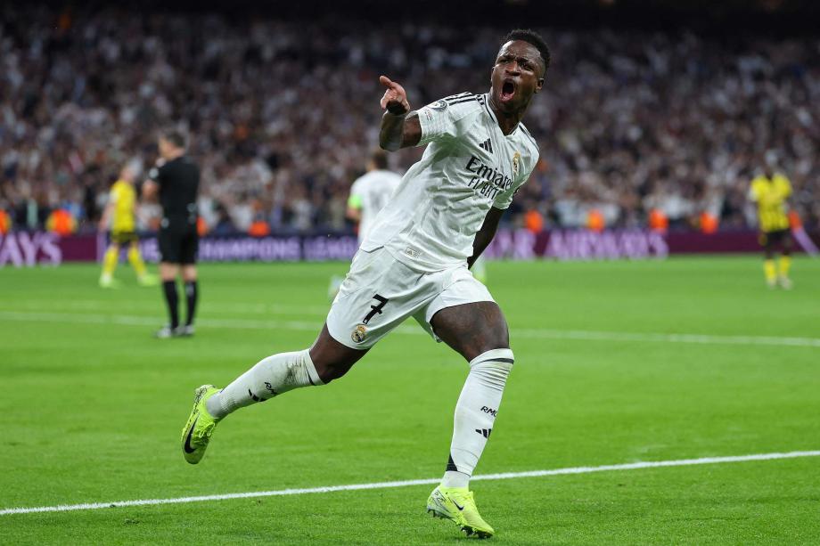 水晶宫在足 水晶宫在足