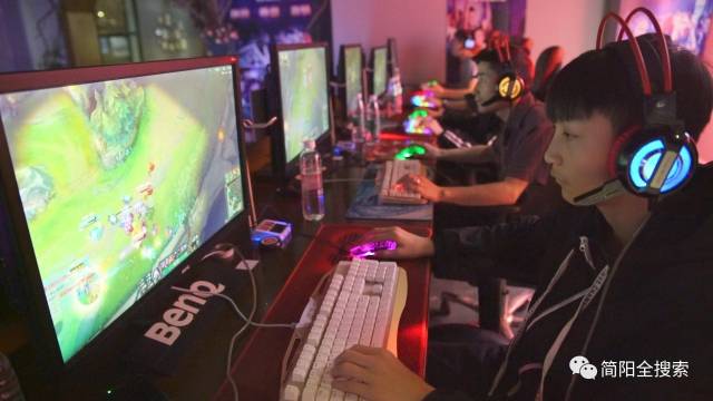 了悬念与期 了悬念与期