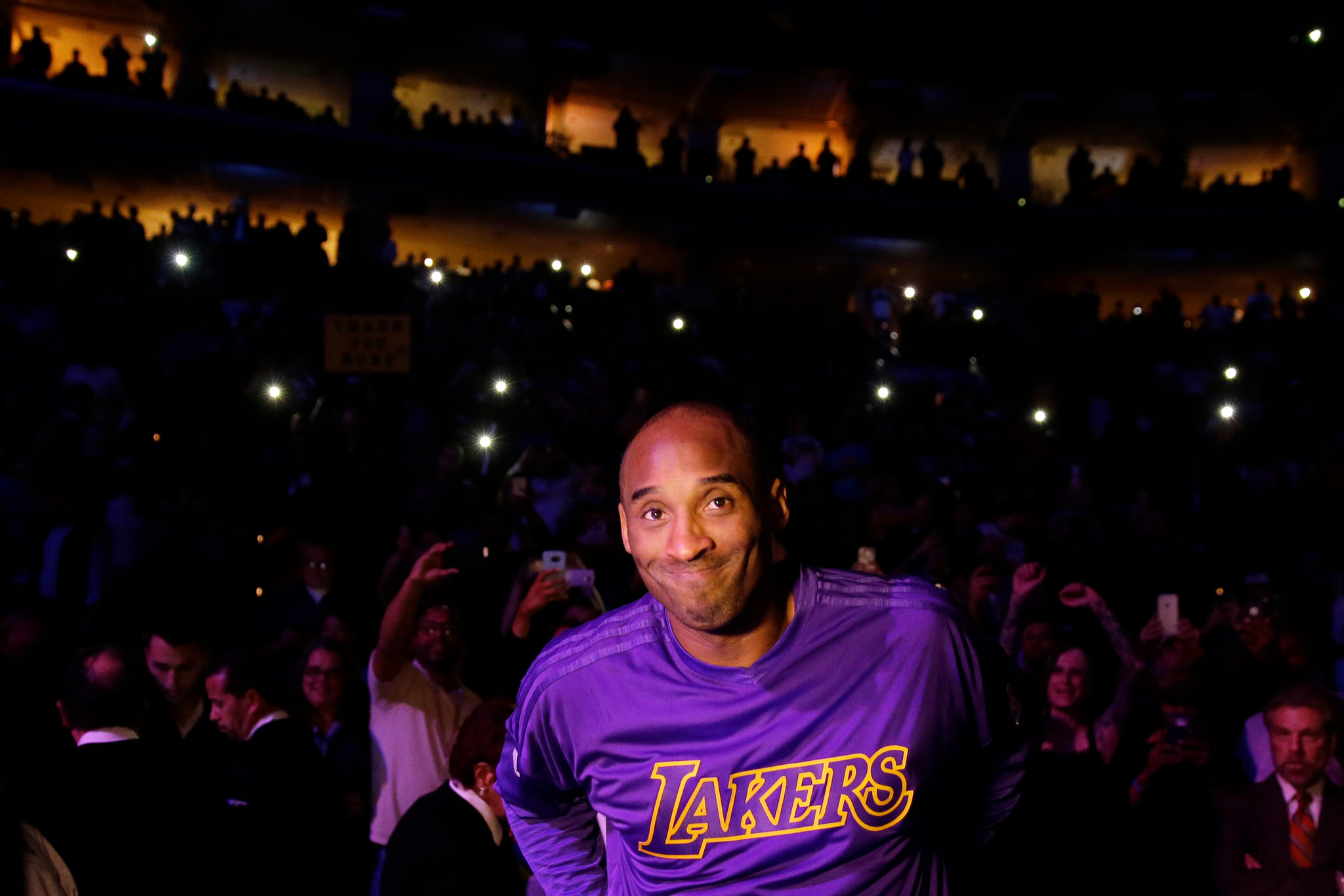 武磊在关键 武磊在关键