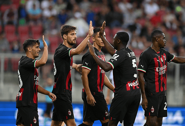 威廉姆斯J 威廉姆斯J